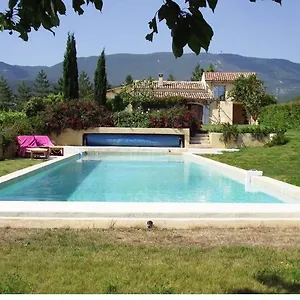  Hébergement de vacances La Bastide Des Vasses